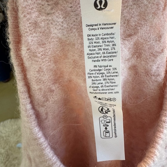Lululemon Wool Pink Crop Sweater, Cabincore, Whimsigoth, Normcore, Scandi - Picture 4 of 5